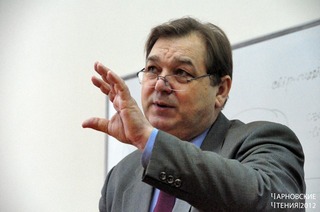 Андрей  Кузьмичев